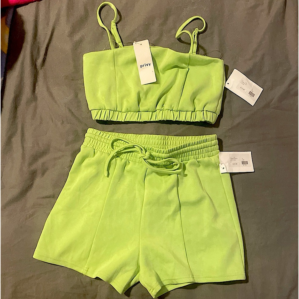 Privy-Privately Privileged Lime Green Short Set size small
